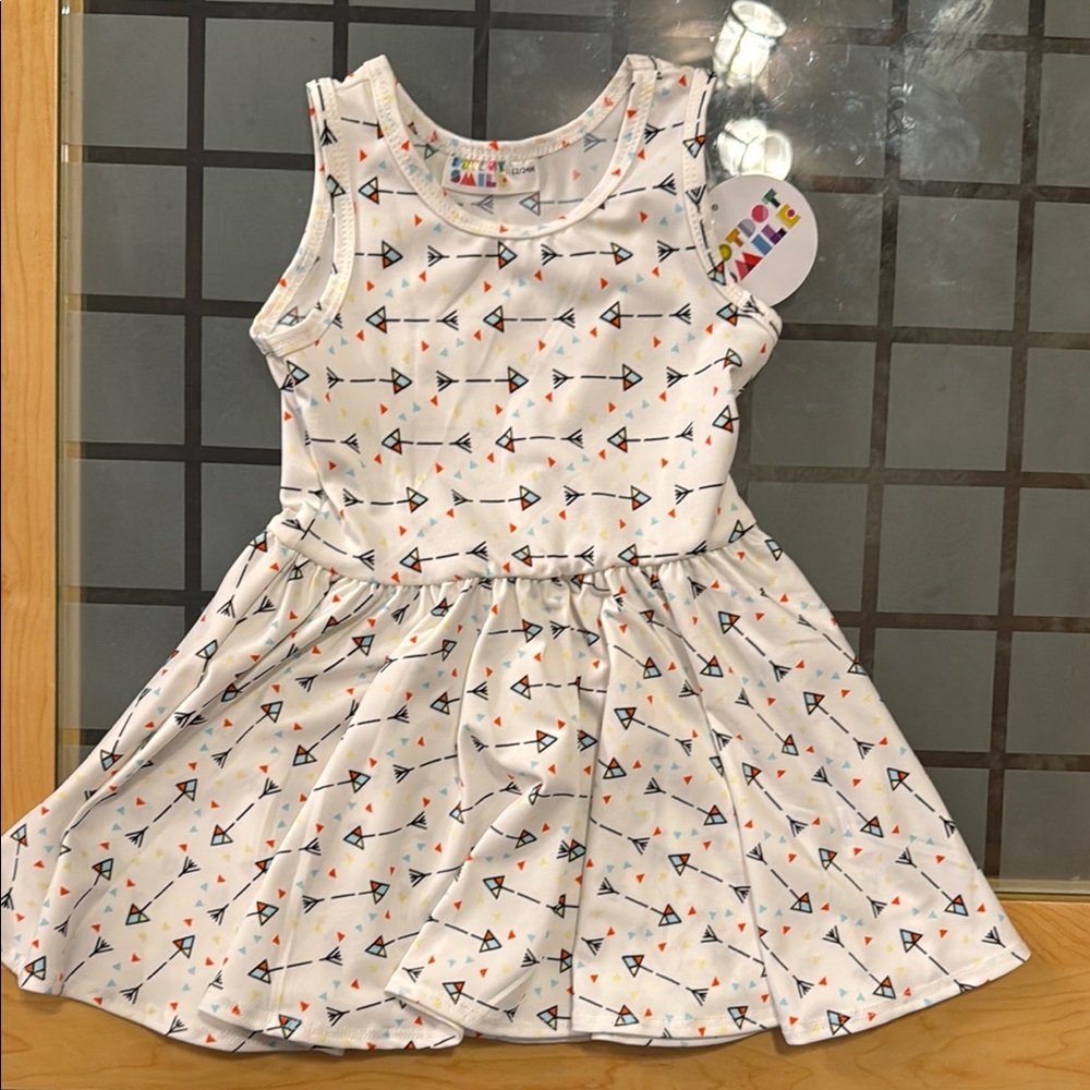 NWT. DotDotSmile Dress. Size 12/24M.